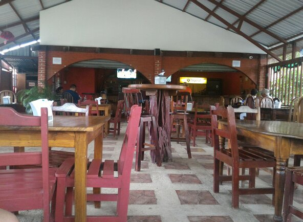 Les meilleures applications de rencontre à Buchanan, Libéria 6 Ellies Bar Restaurant https images.app .goo .gl SghvsqgUPBVGrRcb9