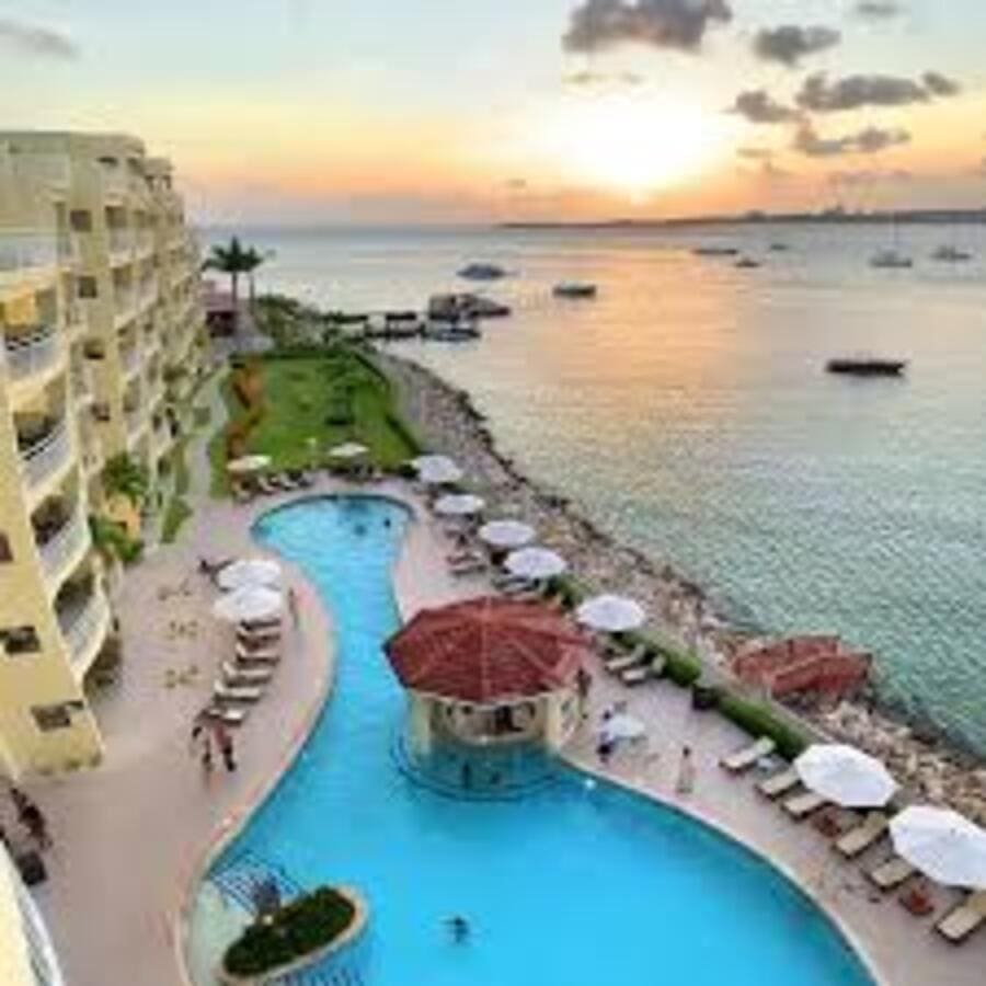 Simpson Bay Resort, Marina & Spa