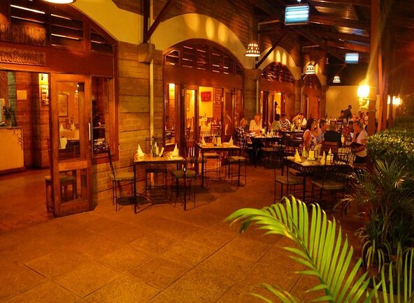 Mamma Mia Restaurant https share.google images lz5qlNVlLE2rgP9eG