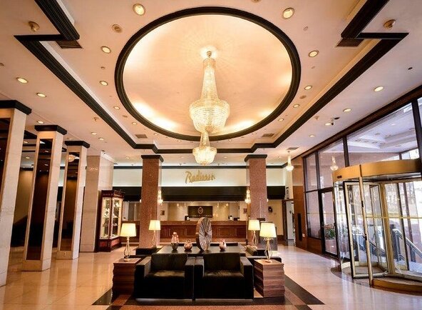 Radisson Montevideo Victoria Plaza Hotel https share.google images jKEbBiMmLhnCQGbrw